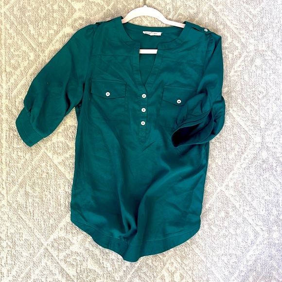 StitchFix Emerald Green Blouse - Picture 1 of 7